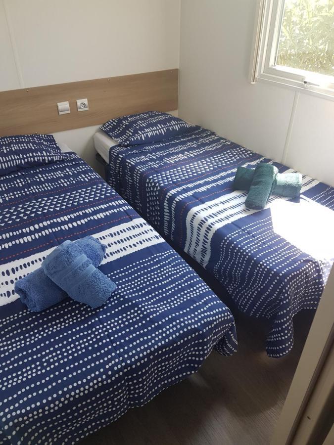 Frejus Tout Confort, Climatisation,Linge De Lit Et De Toilette, Coffre Fort, Ventilations Au Plafond Chambres Et Wifi Possible Екстер'єр фото