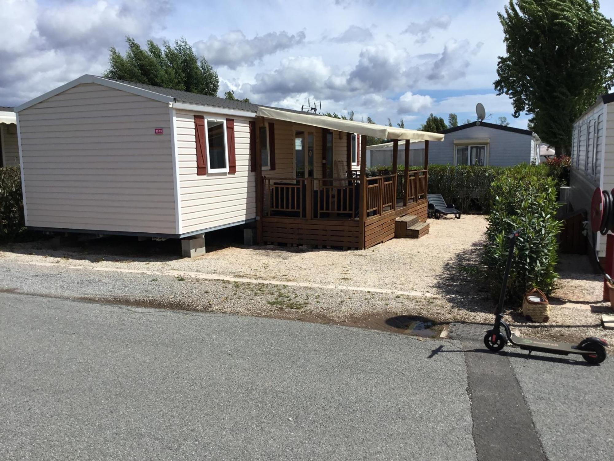 Frejus Tout Confort, Climatisation,Linge De Lit Et De Toilette, Coffre Fort, Ventilations Au Plafond Chambres Et Wifi Possible Екстер'єр фото