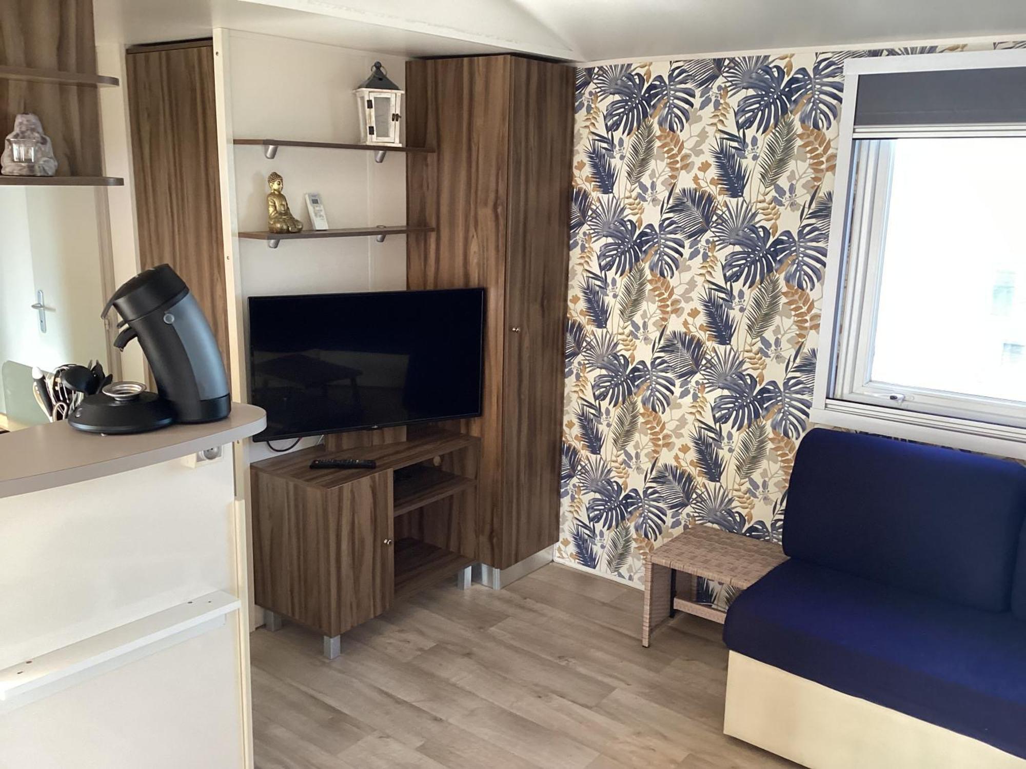 Frejus Tout Confort, Climatisation,Linge De Lit Et De Toilette, Coffre Fort, Ventilations Au Plafond Chambres Et Wifi Possible Екстер'єр фото