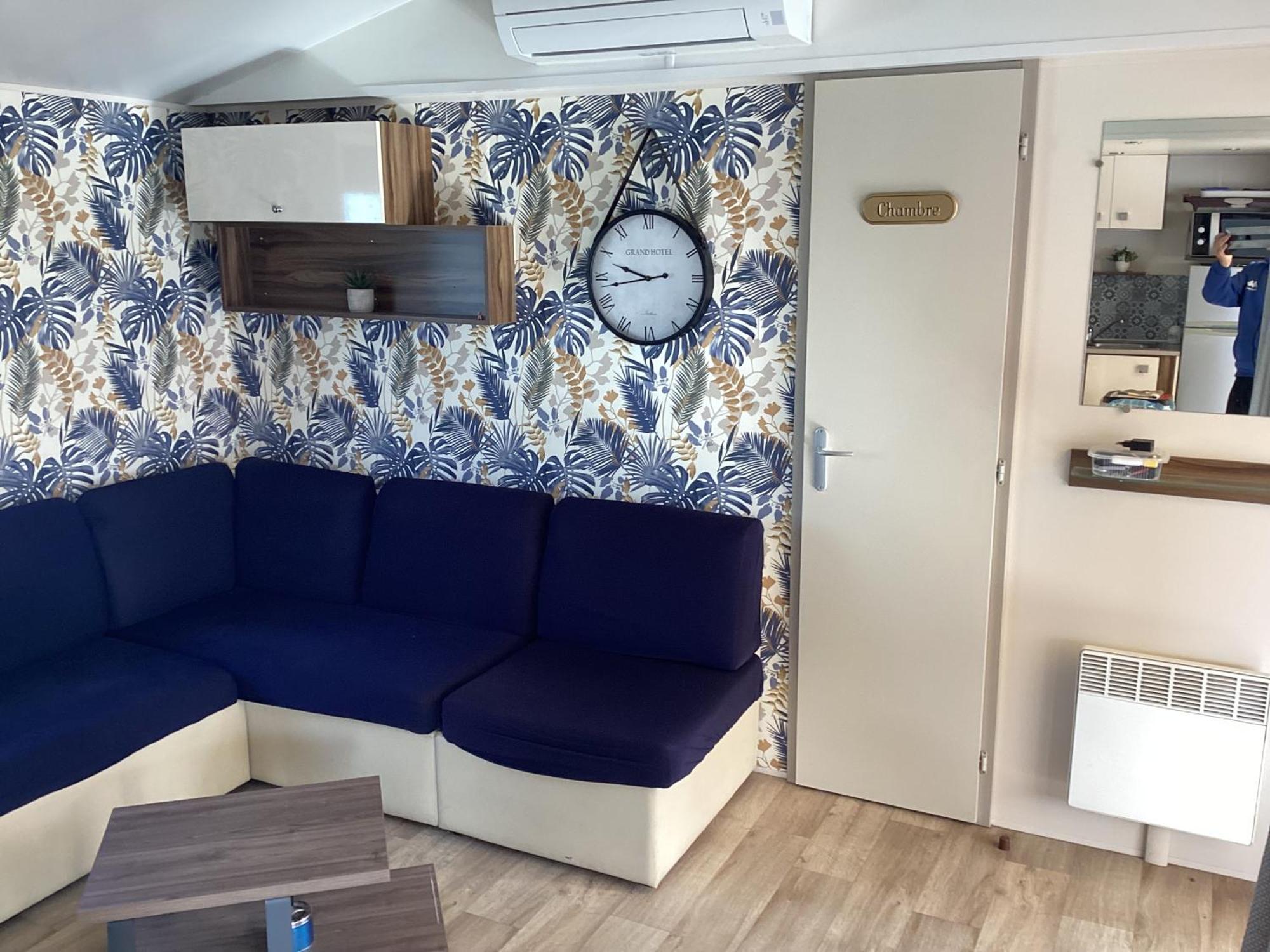 Frejus Tout Confort, Climatisation,Linge De Lit Et De Toilette, Coffre Fort, Ventilations Au Plafond Chambres Et Wifi Possible Екстер'єр фото